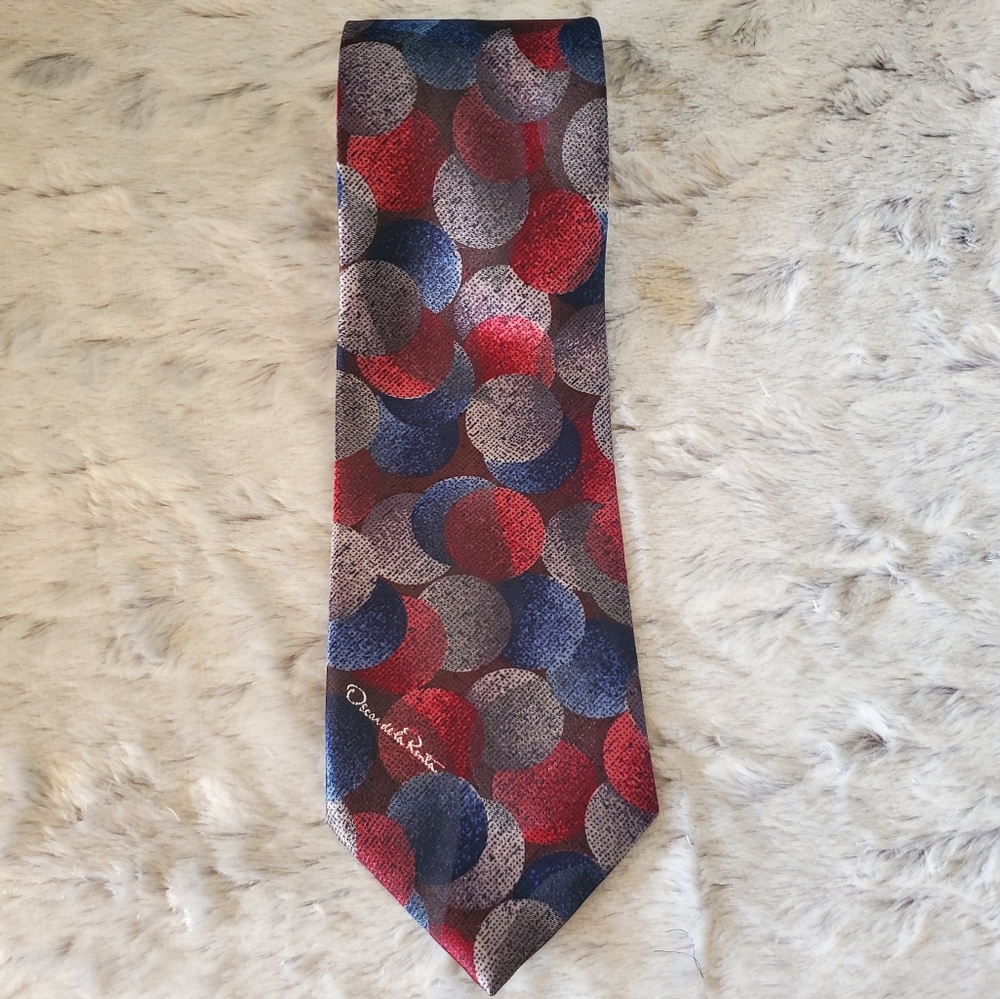 Oscar de la Renta Studio Men's Silk Blend Circles 56" X 3.5" Necktie USA